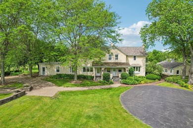 Come experience your everyday vacation home with this beautiful - photo 1