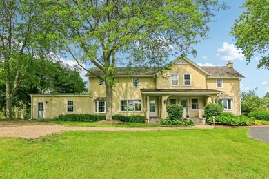 Come experience your everyday vacation home with this beautiful - photo 2