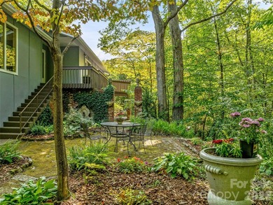 Tucked away at the end of a quiet dead-end road, 5 Hillcrest - photo 44