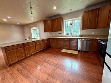 Welcome home to 4.73 acres of Alaska living, where there's room - photo 9