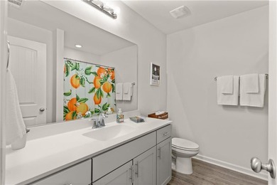 Spacious 5-Bedroom Home on a Corner Lot in Brunswick, GA - Open - photo 7