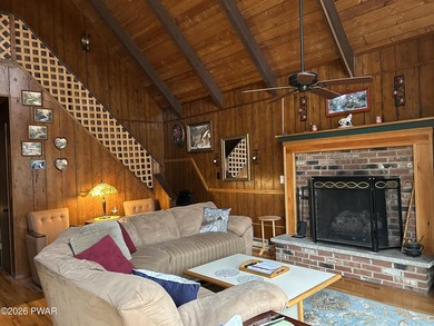 Hemlock Farms Chalet: One-level living on over 3/4 of an acre - photo 8