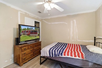 Discover the space and flexibility this charming country home - photo 17