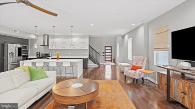 MOTIVATED SELLER; Modern waterfront living meets everyday - photo 18