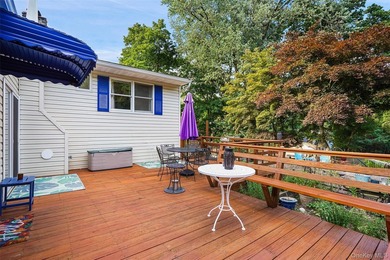 Welcome to 9 Starview Avenue, a beautifully maintained home set - photo 20