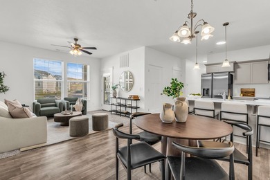 Feels and shows like new without the new construction price tag - photo 1