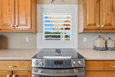 Stunning All-Brick 4-Bedroom Home with Lake Access & Endless - photo 22