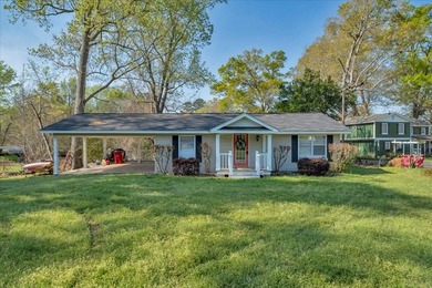 AFFORDABLE LAKE BLACKSHEAR HOME in WORTH COUNTY!! Rare - photo 3