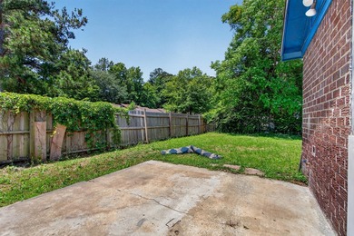 Excellent investment opportunity or owner-occupant purchase with - photo 23