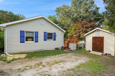 Welcome to 9 Starview Avenue, a beautifully maintained home set - photo 28