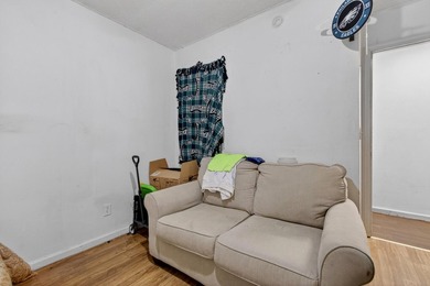 Excellent investment opportunity or owner-occupant purchase with - photo 32