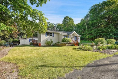 Welcome to 9 Starview Avenue, a beautifully maintained home set - photo 32