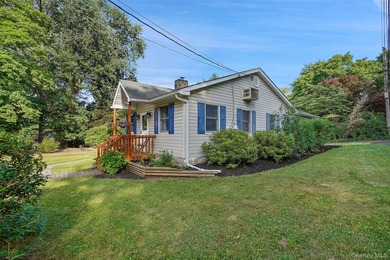 Welcome to 9 Starview Avenue, a beautifully maintained home set - photo 33