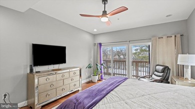 MOTIVATED SELLER; Modern waterfront living meets everyday - photo 36