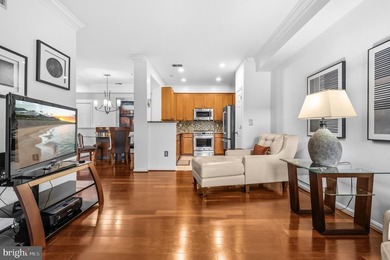 Beautifully maintained condo located in the highly desirable - photo 2