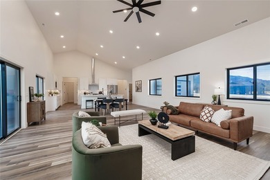 Experience Red Lodge living in this custom-built 3-bedroom, 2 - photo 5