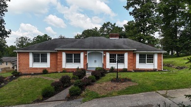 Monongahela River  Home For Sale in Fairmont West Virginia