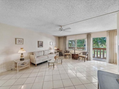 A rare opportunity to own a bright and spacious 2 bedroom, 2 - photo 1