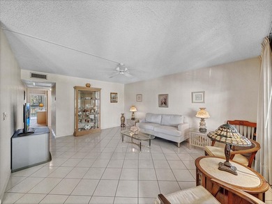 A rare opportunity to own a bright and spacious 2 bedroom, 2 - photo 10