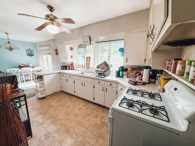 Welcome to this charming two-bedroom, two-bathroom residence in - photo 11