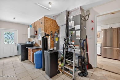 Welcome to a home that's been loved for over 20 years and is - photo 12
