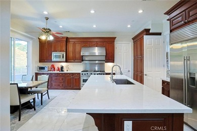 Welcome to 1121 Pinto Dr., a custom estate by renowned builder - photo 15