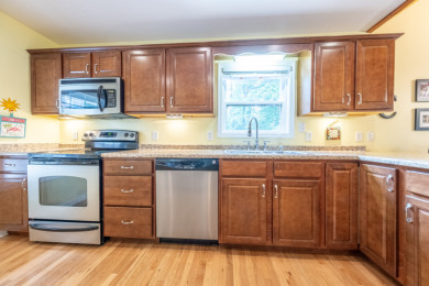Sleeps 12! 2 Docks, Private String, Boat Storage, LakeFront/View - photo 8