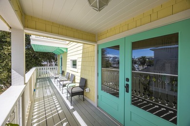 Nestled just one block from the sugar-white sands of Destin's - photo 17