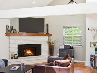 Welcome to 800 Racquet Lane, where Boulder living meets everyday - photo 17