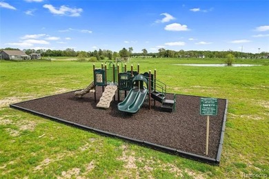 Barrier-Free Ranch Pond-Front Condo! No steps at all to get in - photo 20