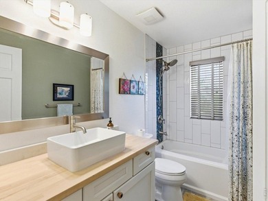 Welcome to 800 Racquet Lane, where Boulder living meets everyday - photo 24
