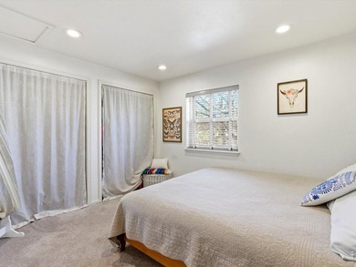 Welcome to 800 Racquet Lane, where Boulder living meets everyday - photo 25