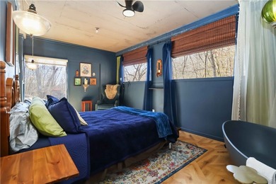 One-of-a-kind property in Lost Bridge Village. Fully renovated - photo 26