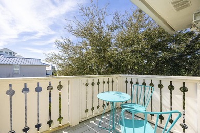 Nestled just one block from the sugar-white sands of Destin's - photo 27