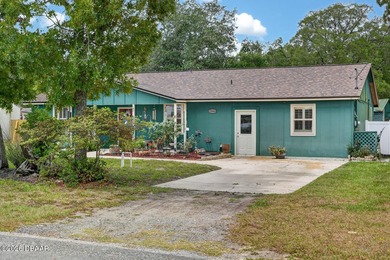 Welcome to a home that's been loved for over 20 years and is - photo 36