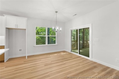 Enjoy easy living in this single-story, 1,754 sq ft - photo 7