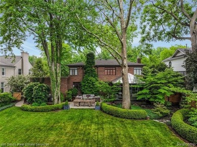 Exceptional brick Contemporary Colonial in the highly coveted - photo 37