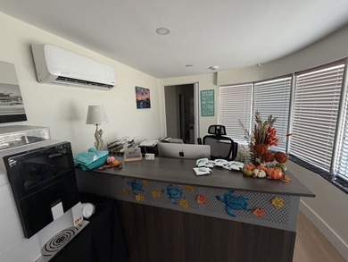 The Surf Comber Motel has been a favorite destination for - photo 4