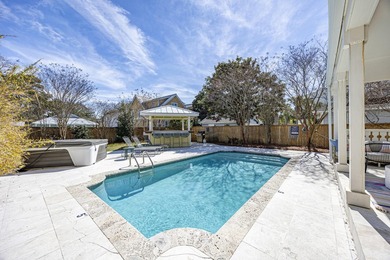 Nestled just one block from the sugar-white sands of Destin's - photo 46