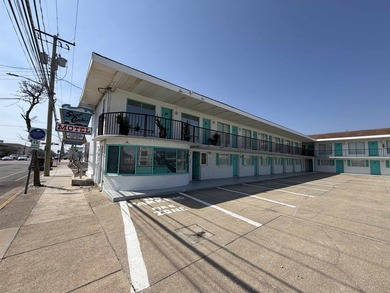 The Surf Comber Motel has been a favorite destination for - photo 10