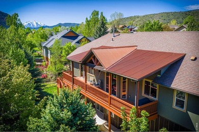 Luxury riverfront home on the Roaring Fork River in Glenwood - photo 4