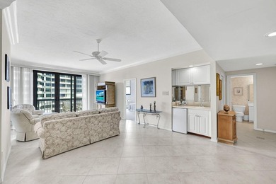Rarely available penthouse in the sky with southwest facing - photo 7