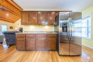 Sleeps 12! 2 Docks, Private String, Boat Storage, LakeFront/View - photo 9