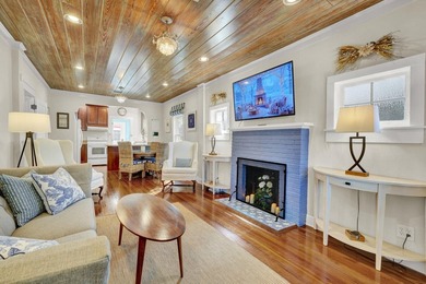 Step into Casa las Flores, an exquisite 1925 sanctuary that - photo 8