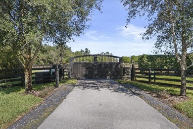 A rare 12-ACRE PRIVATE ESTATE offering exceptional luxury and - photo 4
