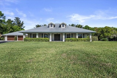 A rare 12-ACRE PRIVATE ESTATE offering exceptional luxury and - photo 9