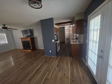 This is a Super-cute home with 2-bedrooms and 1 and a half - photo 12