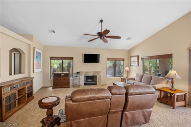 Discover this 2-bedroom, 2.5-bathroom single-family residence - photo 12