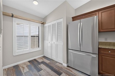 Beautifully updated villa in the centrally located community of - photo 12