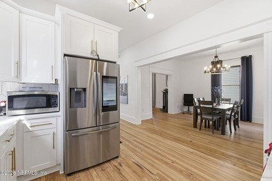 Welcome to this Beautiful Home with an Eye-Catching Front Porch - photo 13
